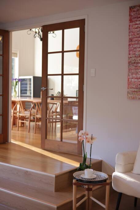 Modern Lifestyle Retreat With Stunning City View Auckland Eksteriør bilde