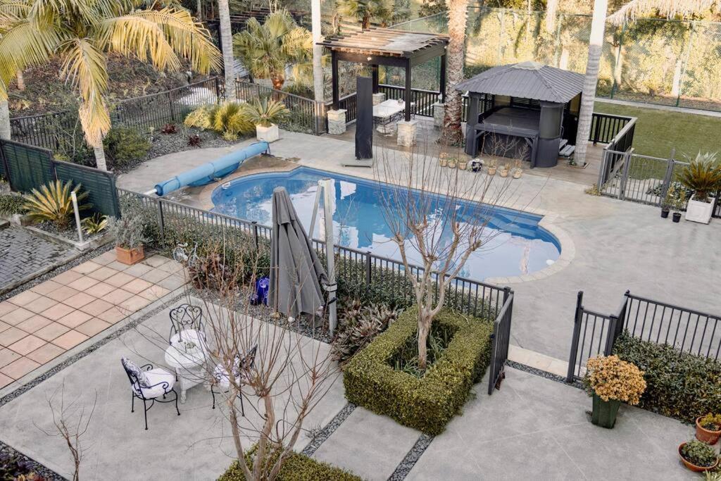 Modern Lifestyle Retreat With Stunning City View Auckland Eksteriør bilde