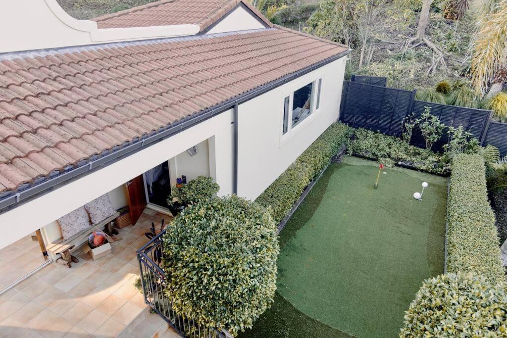 Modern Lifestyle Retreat With Stunning City View Auckland Eksteriør bilde